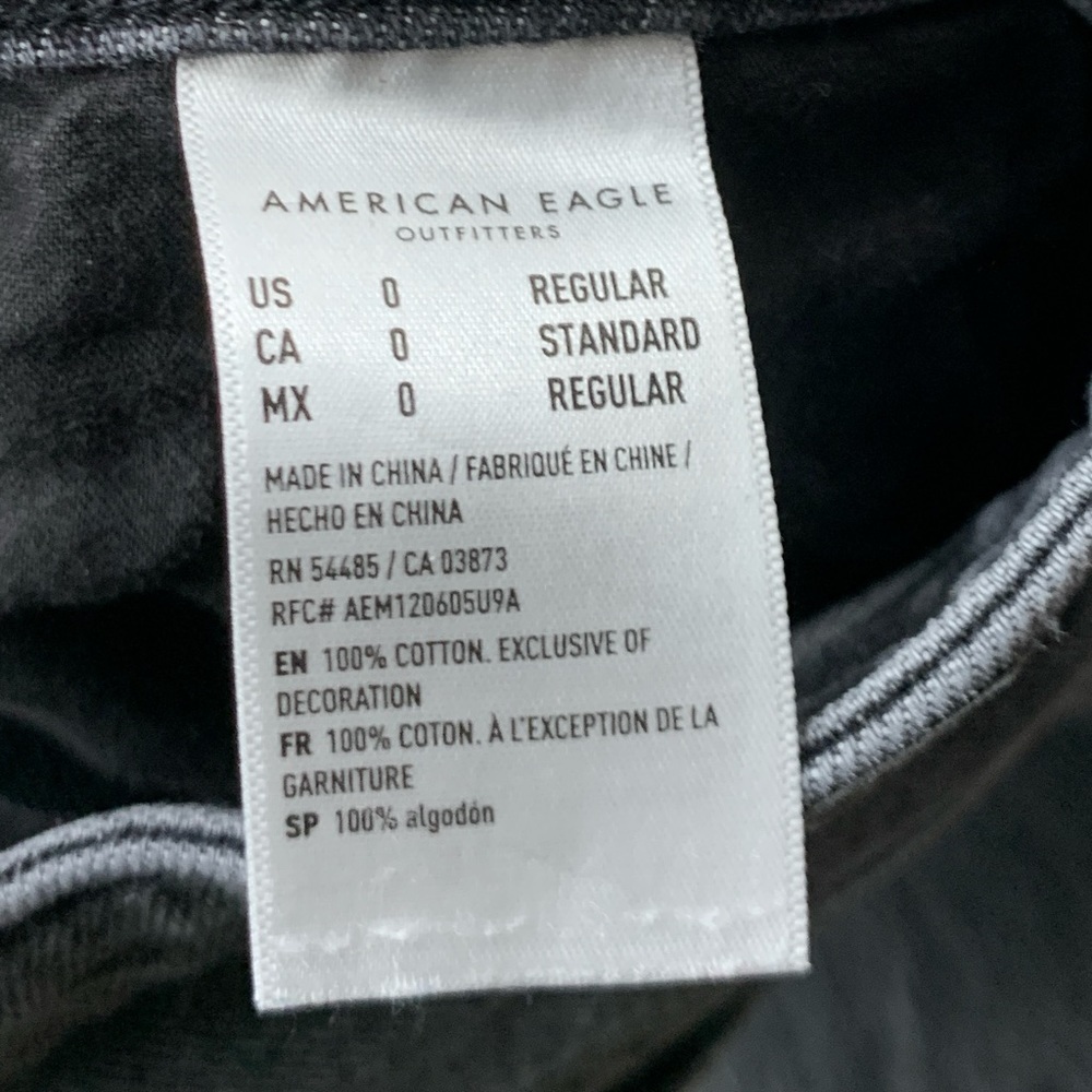 American Eagle Women Size 0 Jeans Mom Straight Pants Gray Distressed 100% Cotton - Picture 9 of 9